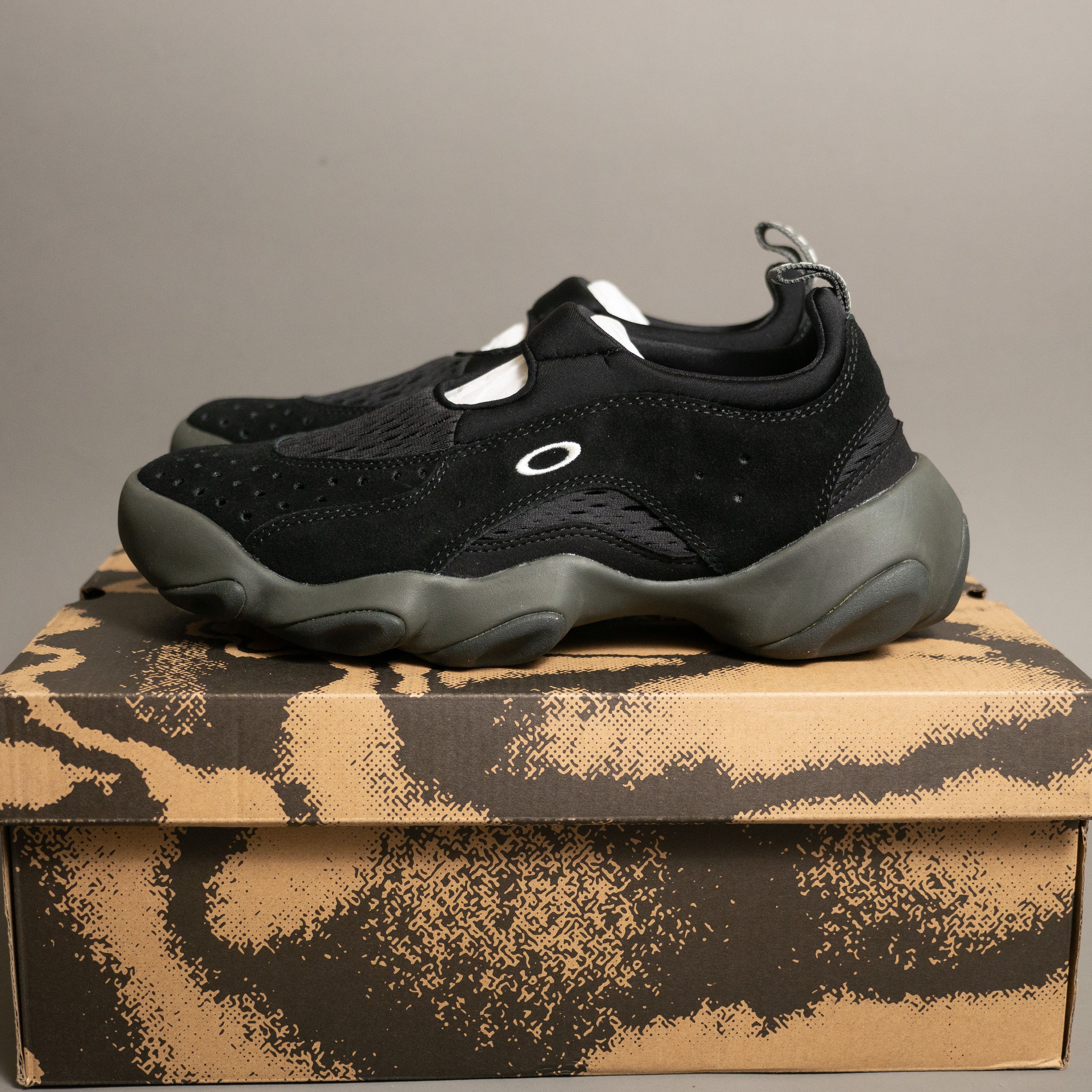 Brain Dead × Oakley Brain Dead x Oakley Suede Flesh Sandal Black Size US 9 / EU 42 - 1 Thumbnail