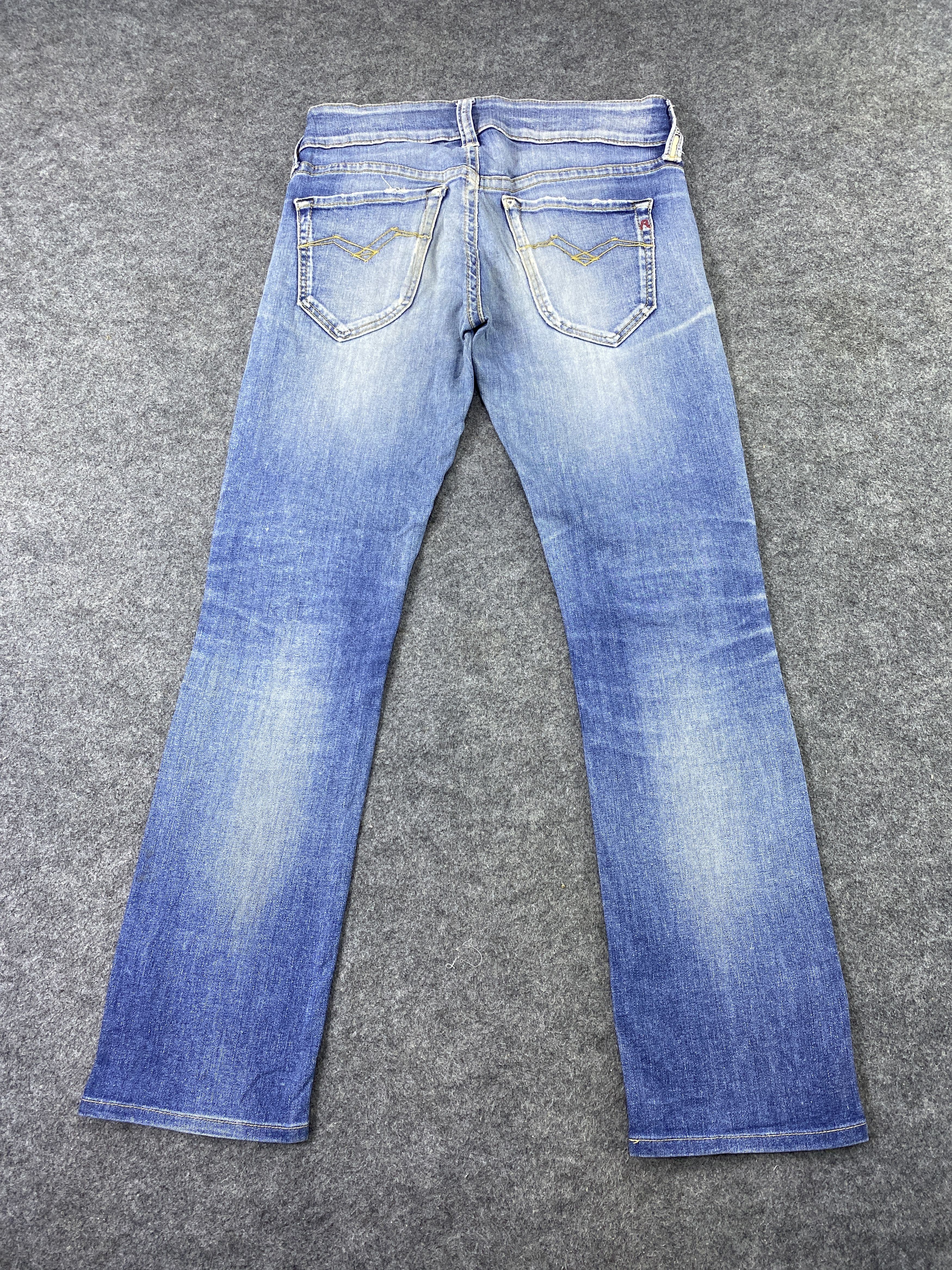 Jean Vintage Replay Distressed Blue Wash Denim- J1128 Size US 31 - 4 Thumbnail