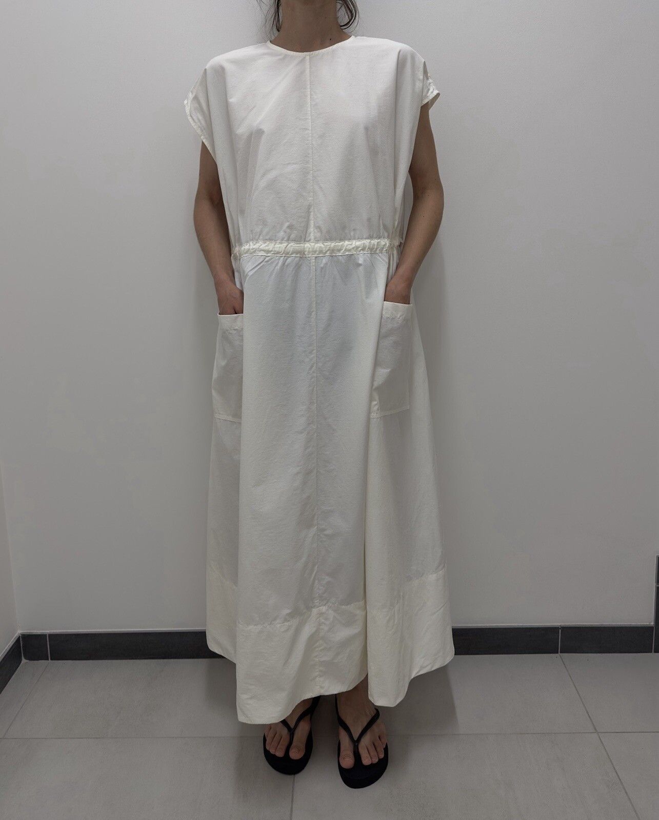 Deveaux Deveaux New York Poplin Midi Daisy Self-Tie Dress Oversized Size ONE SIZE - 2 Thumbnail