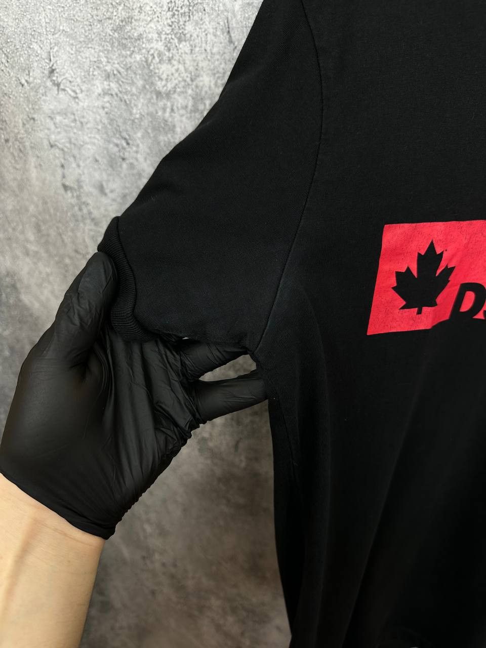 Dsquared2 Dsquared2 Logo T-Shirt Black Red Maple Leaf Portugal Tee Size US M / EU 48-50 / 2 - 8 Thumbnail