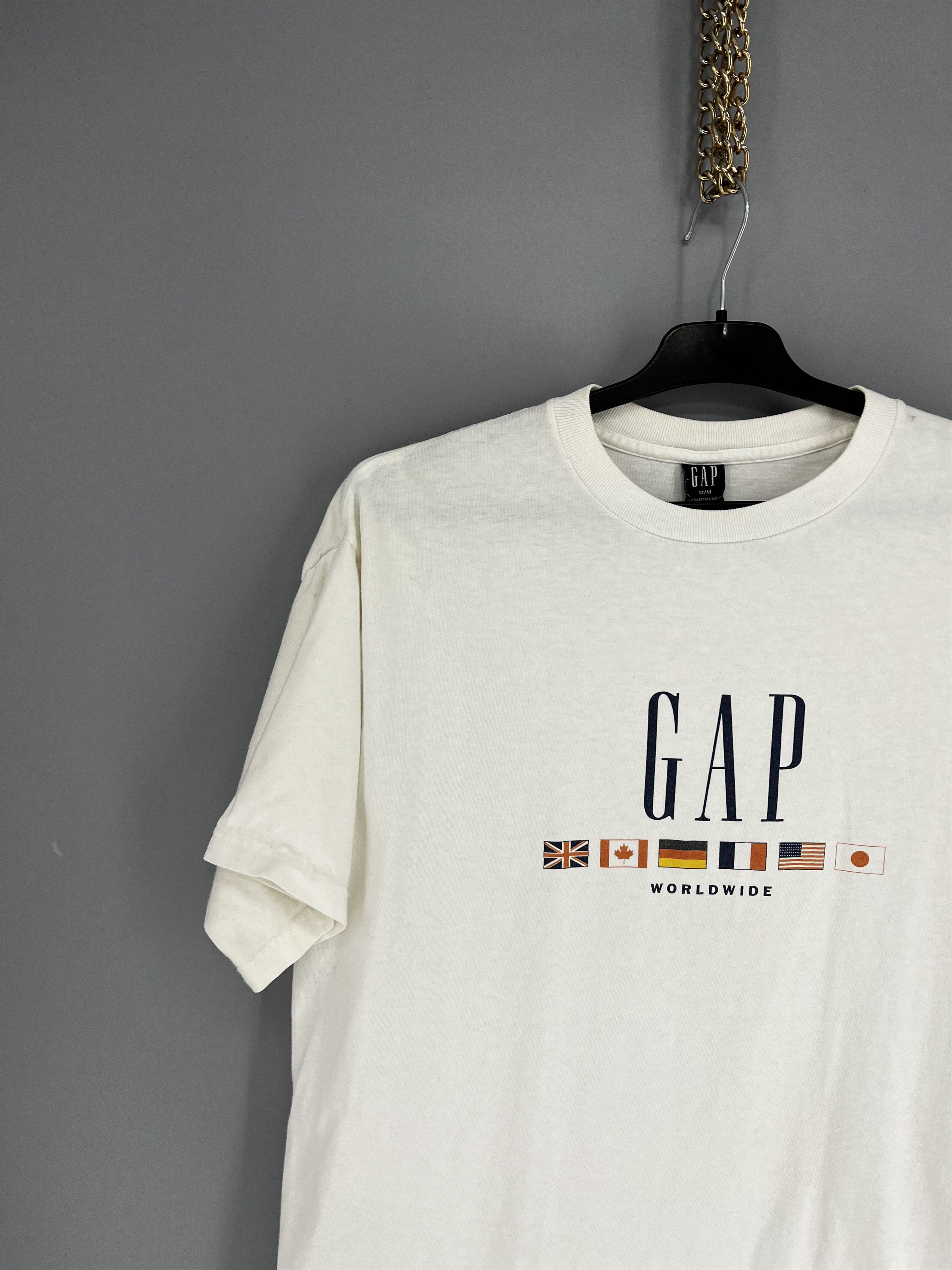 Gap Vintage 90s Gap Gap Worldwide Flag Print On Single Stitch Size US M / EU 48-50 / 2 - 4 Thumbnail