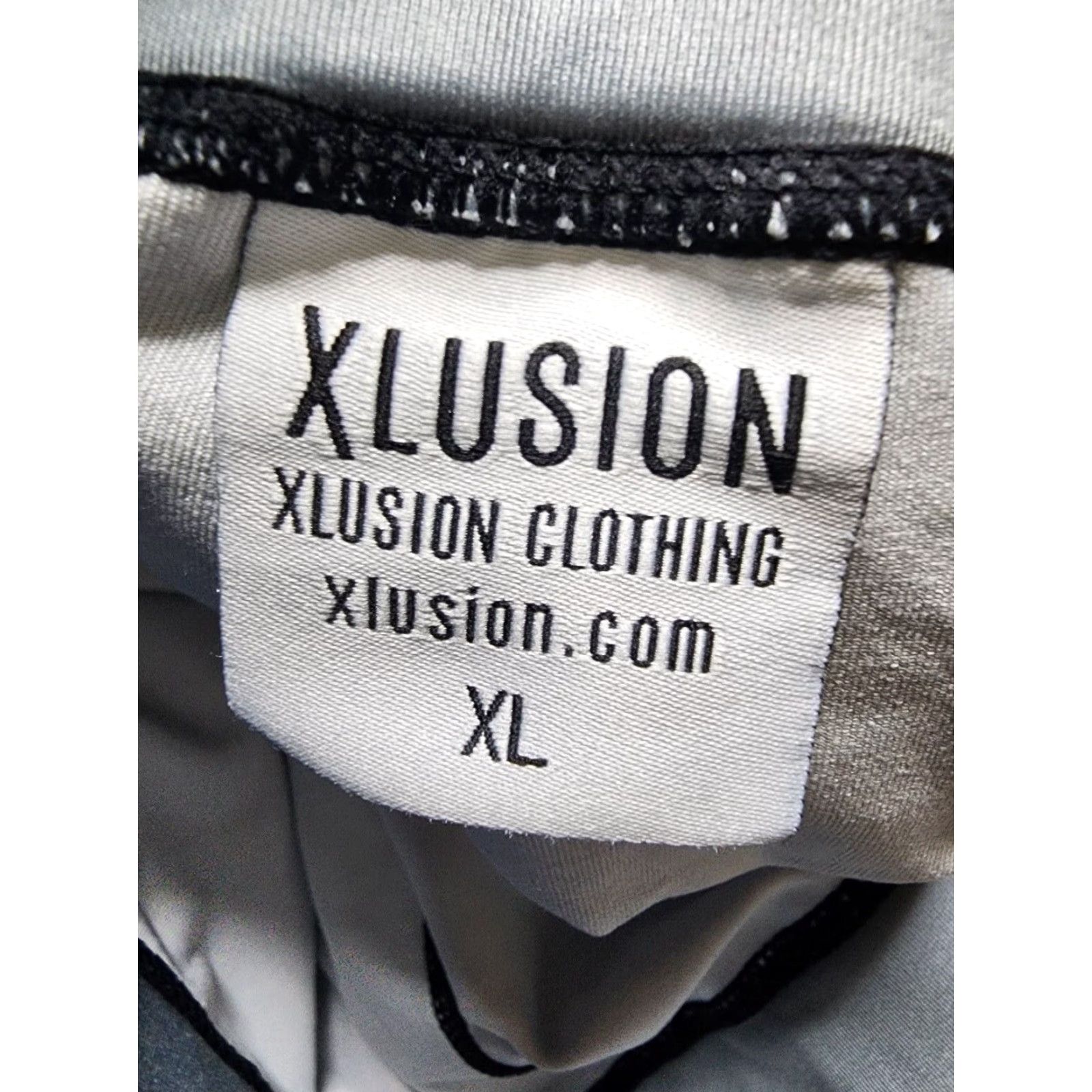Vintage Xlusion Womens XL Pants Activewear All Over Print Ombré 2A Black Stretch Athletic Inseam 27 in Regular Fit Compression Size 40" / US 18 - 5 Thumbnail
