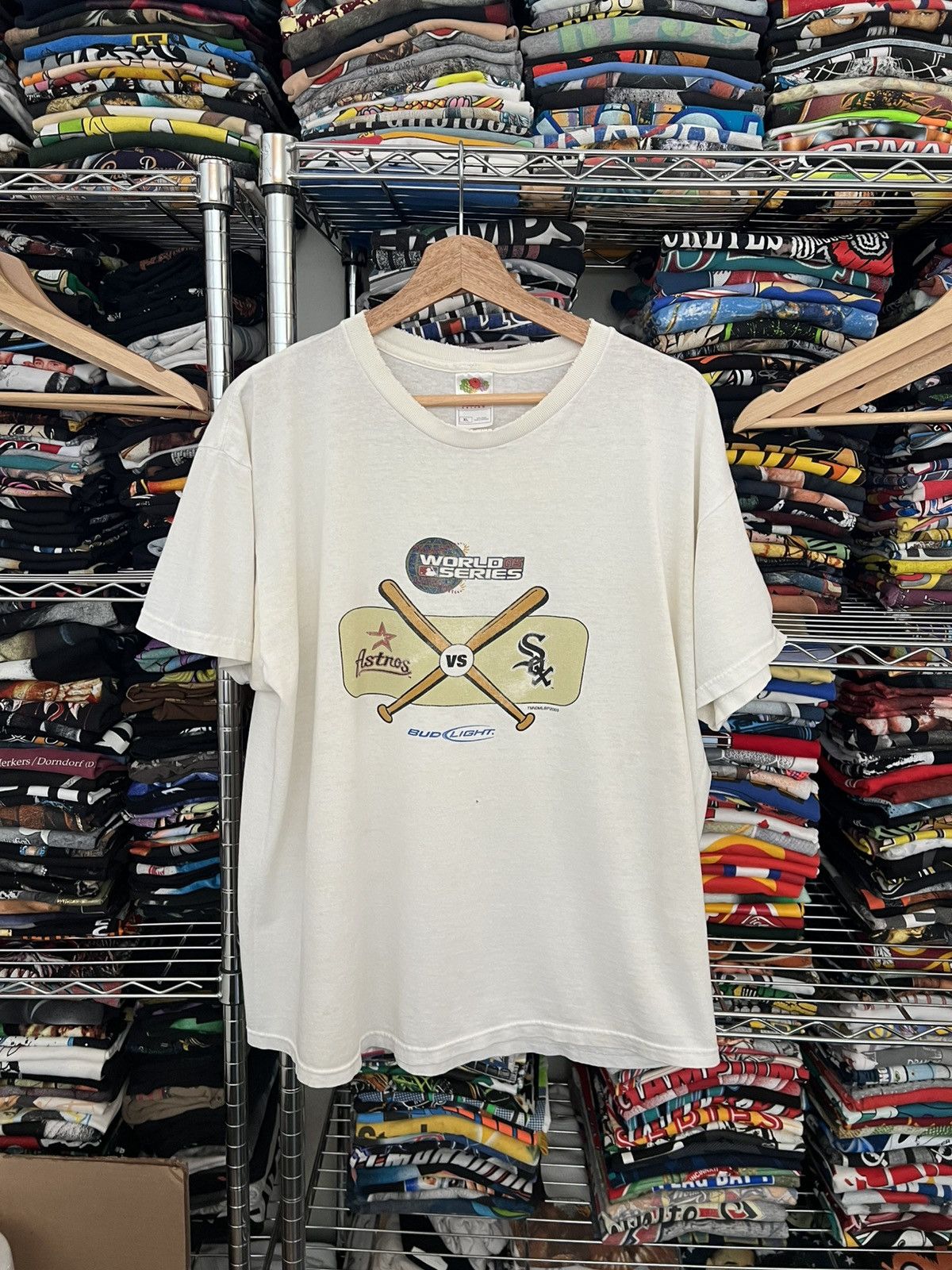 MLB 2005 World Series Astros vs White Sox Bud Light Promo Tee Size US XL / EU 56 / 4 - 1 Thumbnail