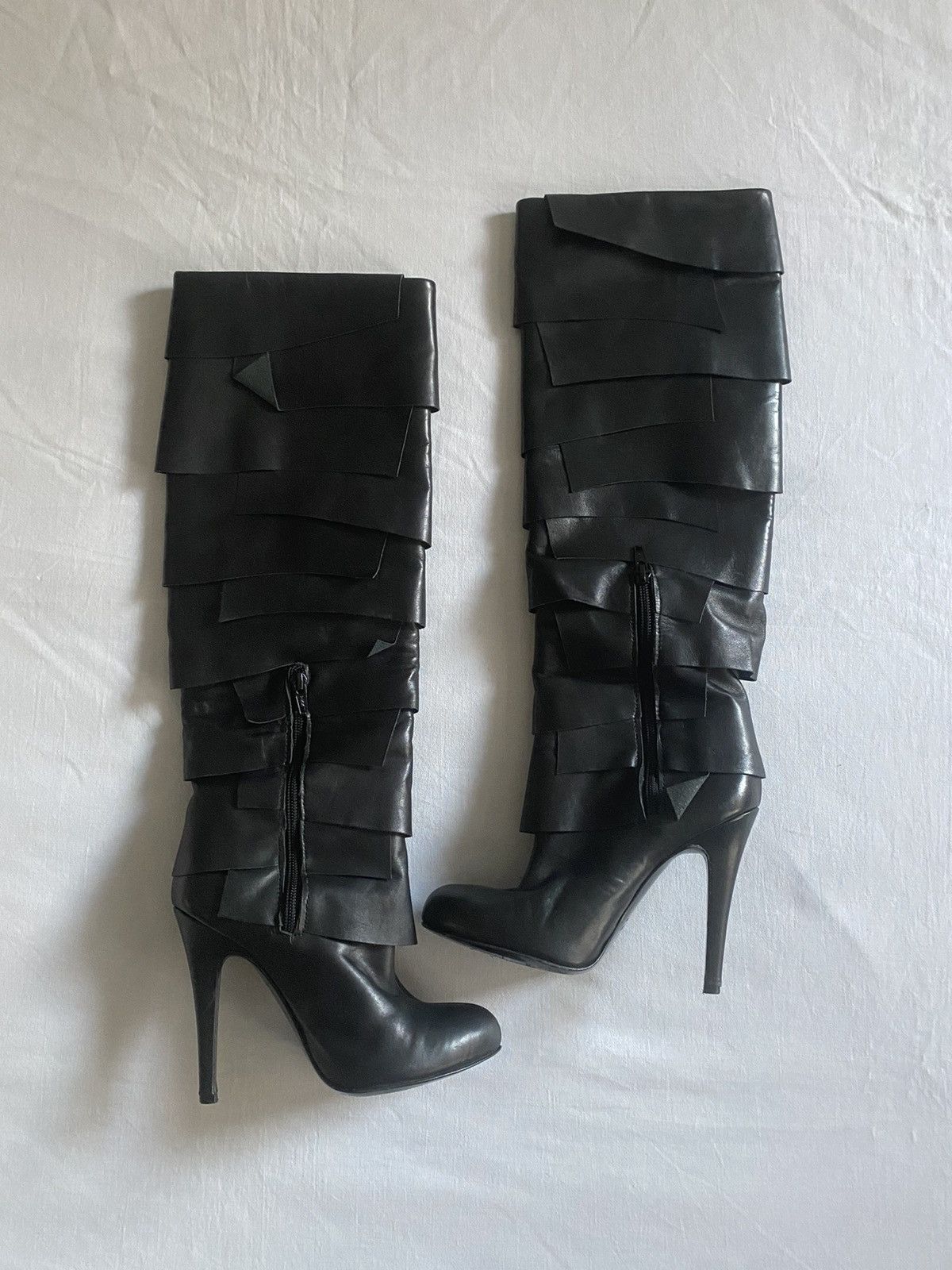 Crazy Y2K John Galliano Designer Black Leather Boots