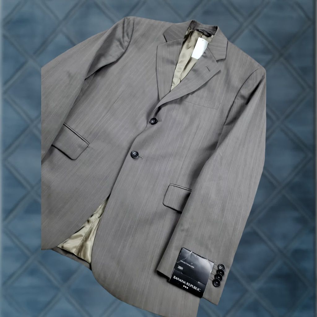 Banana Republic VINTAGE Banana Republic Blazer Jacket Mens Gray 2 Button NWT Size 38R Size 38R - 1 Thumbnail