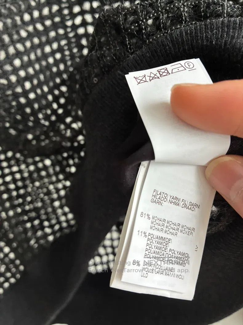 Brunello Cucinelli Brunello Cucinelli Black Cutout Knitted Vest with Beaded E Size S / US 4 / IT 40 - 8 Thumbnail
