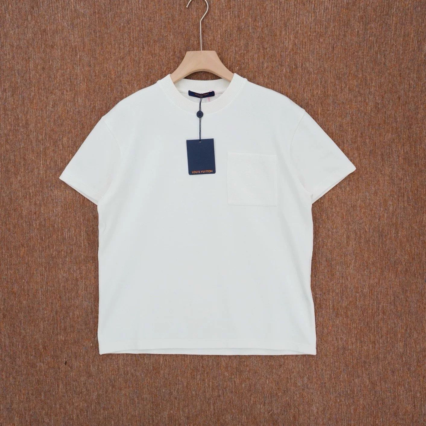 Louis Vuitton Louis Vuitton 2024 White Monogram Pocket T-shirt Size US M / EU 48-50 / 2 - 1 Thumbnail
