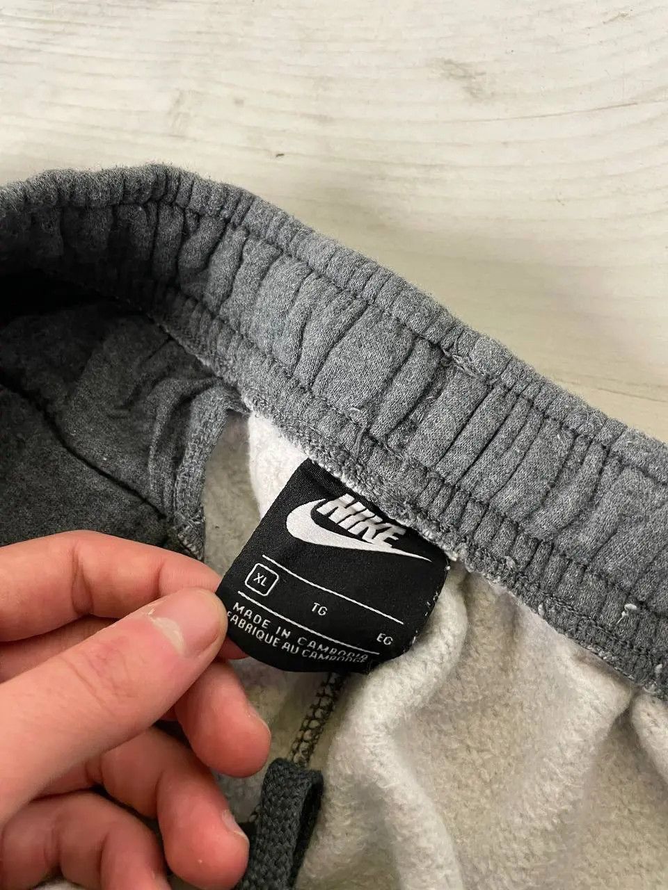 Nike Vintage Nike Baggy Sweatpants Swoosh Pants Size US 36 / EU 52 - 4 Thumbnail