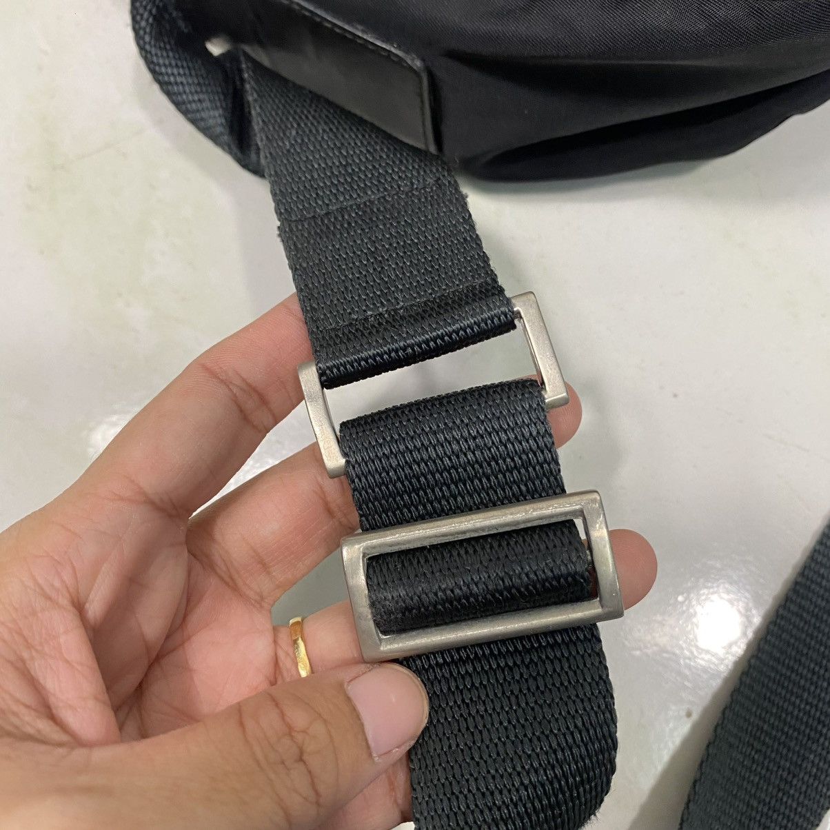 Prada 🔥VINTAGE SLING BAG PRADA MILANO Size ONE SIZE - 20 Thumbnail