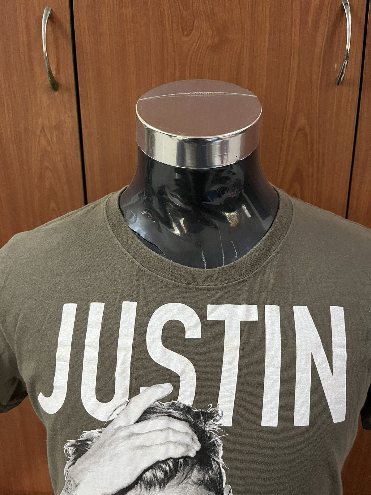 Justin Bieber Justin bieber Size US M / EU 48-50 / 2 - 3 Thumbnail