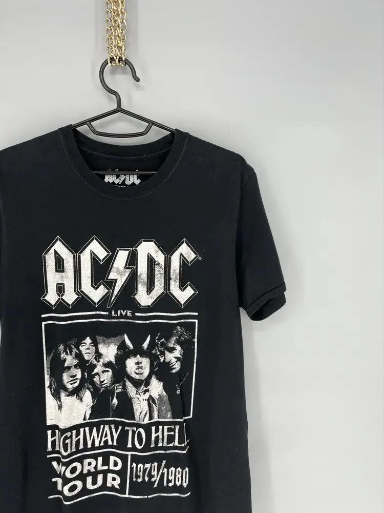 Band Tees Vintage Y2K Ac/Dc Highway To Hell World Tour Size US S / EU 44-46 / 1 - 5 Thumbnail