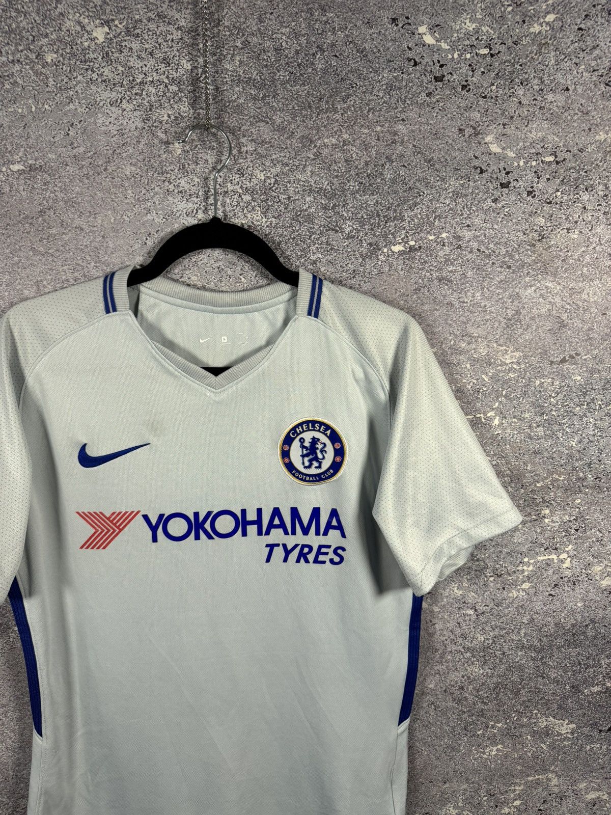 Chelsea Soccer Vintage Chelsea 2017/18 Away Nike Jersey Blokcore Small Size US S / EU 44-46 / 1 - 2 Thumbnail