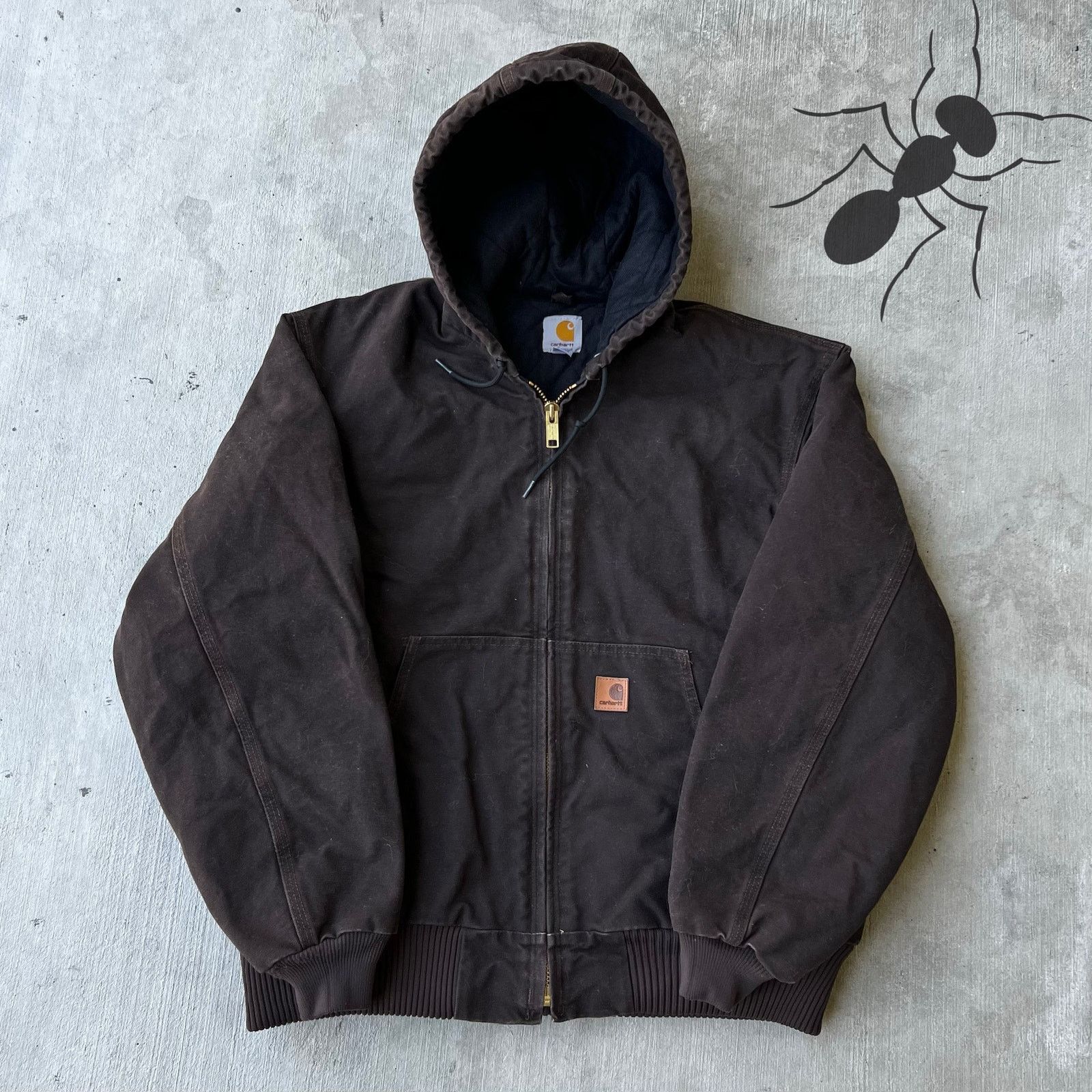 Carhartt J130 DKB brown hooded work wear jacket