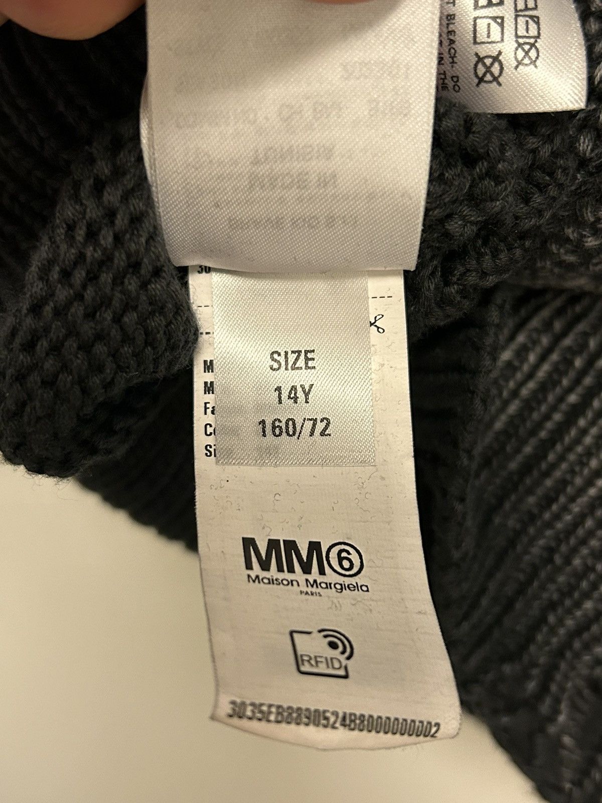 Maison Margiela MM6 Knit Size US S / EU 44-46 / 1 - 5 Thumbnail