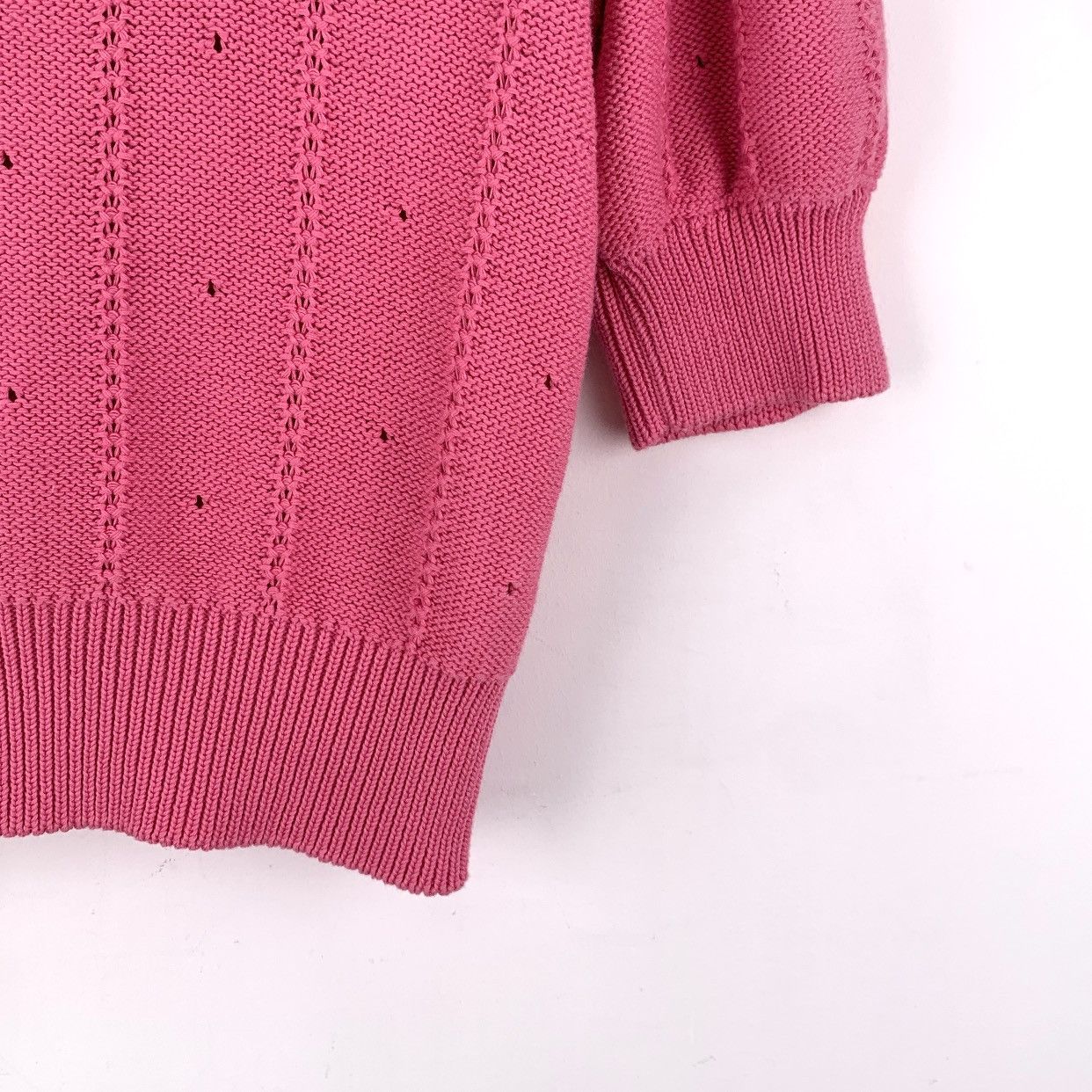 Gucci Gucci Pink Floral Embroidered Short Sleeve Knit Top K26WX Size XXS / US 00 / IT 34 - 4 Thumbnail