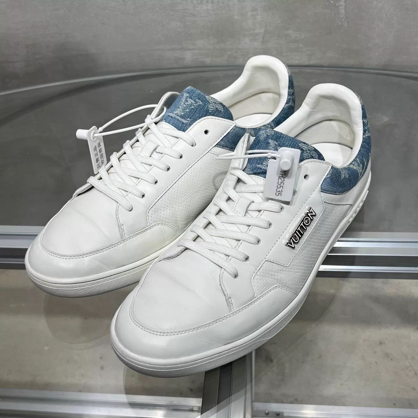 Louis Vuitton LV Monogram Low-Top Casual Sneaker UK8 Size US 9 / EU 42 - 2 Thumbnail