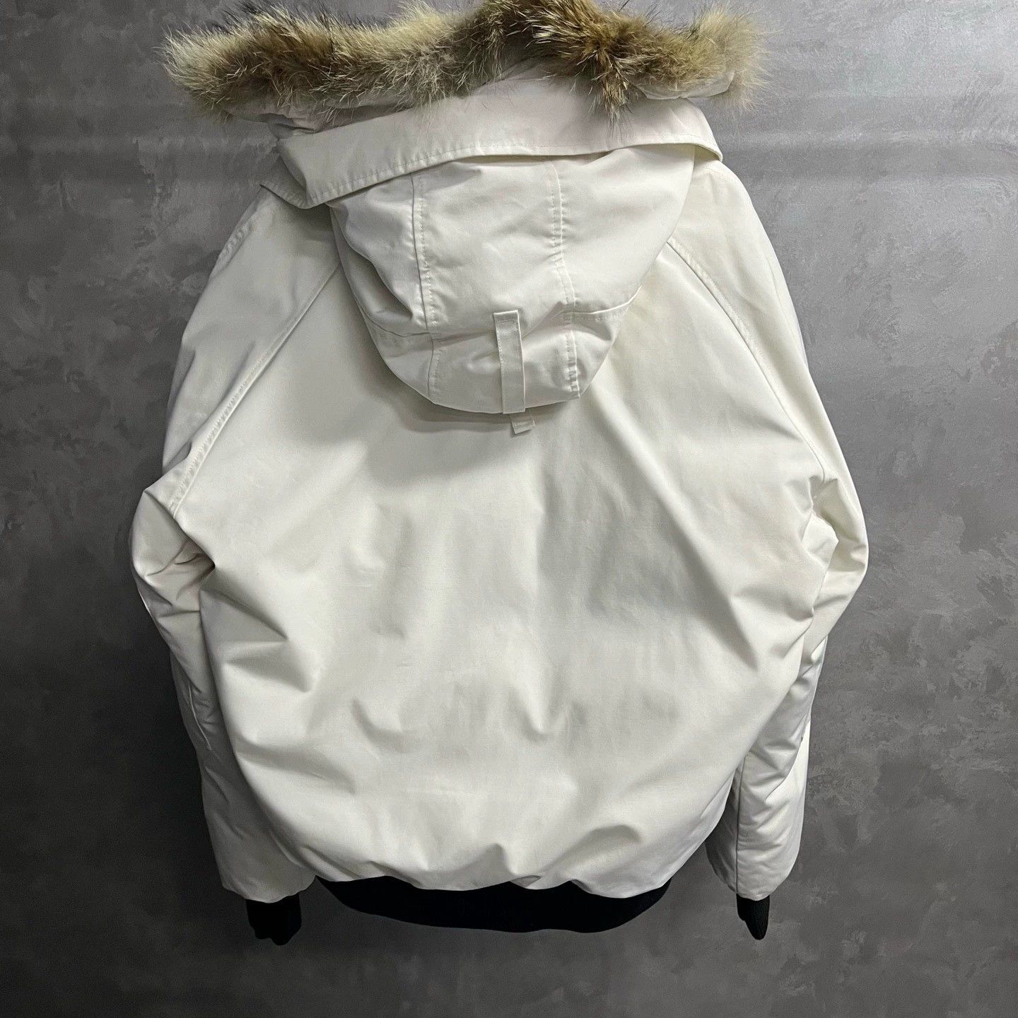 Canada Goose canada goose white pilot jacket with tags Size US XL / EU 56 / 4 - 6 Thumbnail