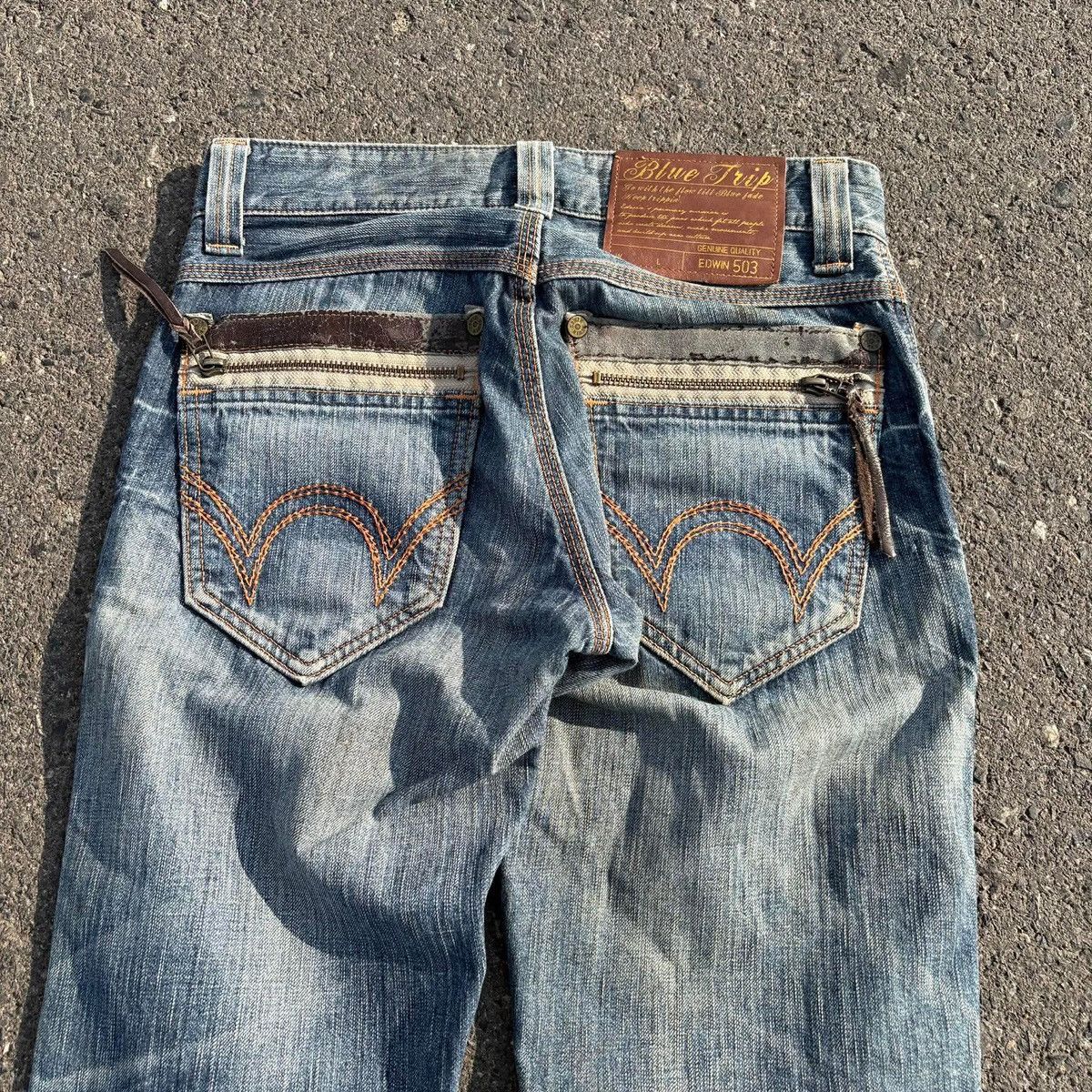 Edwin EDWIN 503 Blue Trip Distressed Denim Jeans Bootcut Vintage Size US 30 / EU 46 - 9 Thumbnail