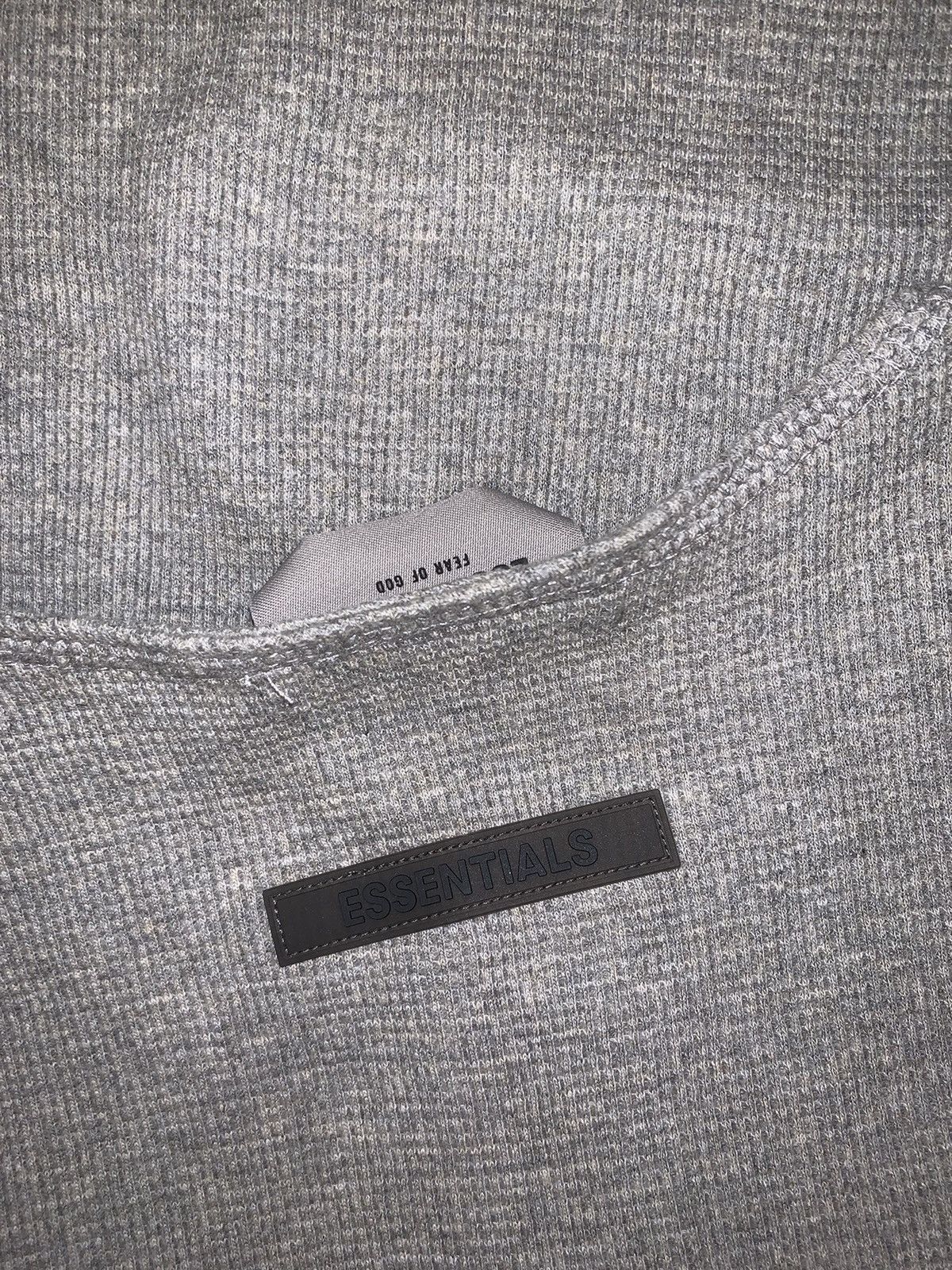 Fear of God ESSENTIALS WAFFLE HENLEY IN HEATHER GREY Size US M / EU 48-50 / 2 - 2 Thumbnail