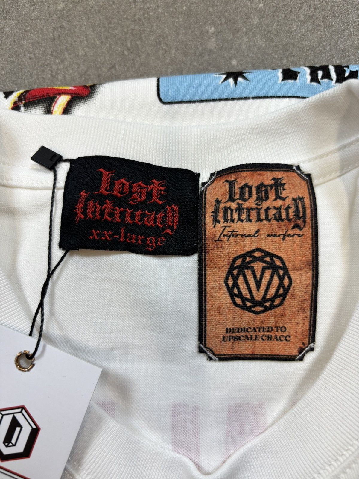 LOST INTRICACY Lost Intricacy Front Page Mag Shirt, White Size US XXL / EU 58 / 5 - 9 Thumbnail