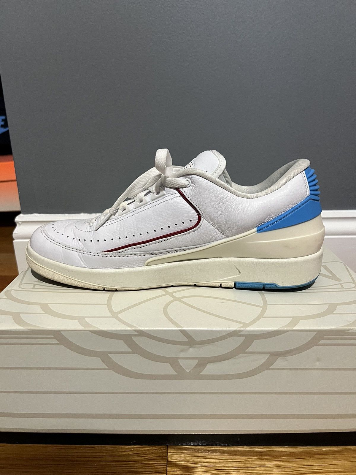 Jordan Brand Jordan 2 low NC to Chi size 9 Size US 9 / EU 42 - 5 Thumbnail