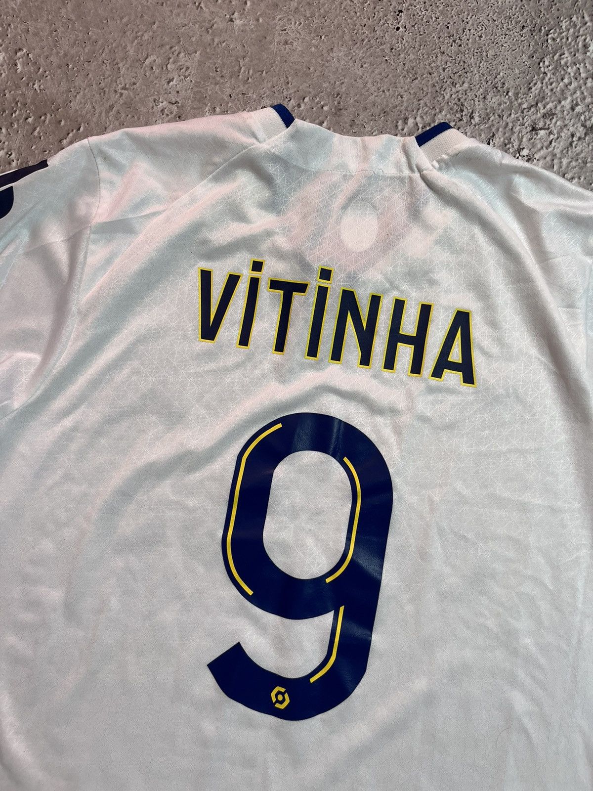 Puma #9 Vitihna Puma Soccer Jersey Droid au But Marseilles Size US S / EU 44-46 / 1 - 12 Thumbnail