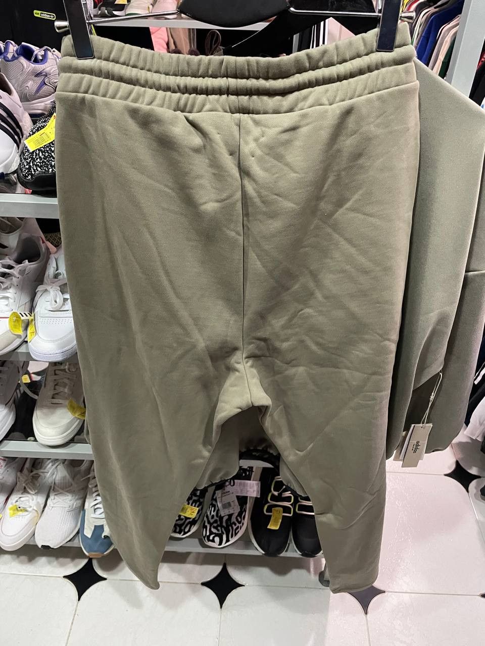 Adidas × Fear of God Fear of god adidas relaxed sweatpants size M Size US 32 / EU 48 - 3 Thumbnail