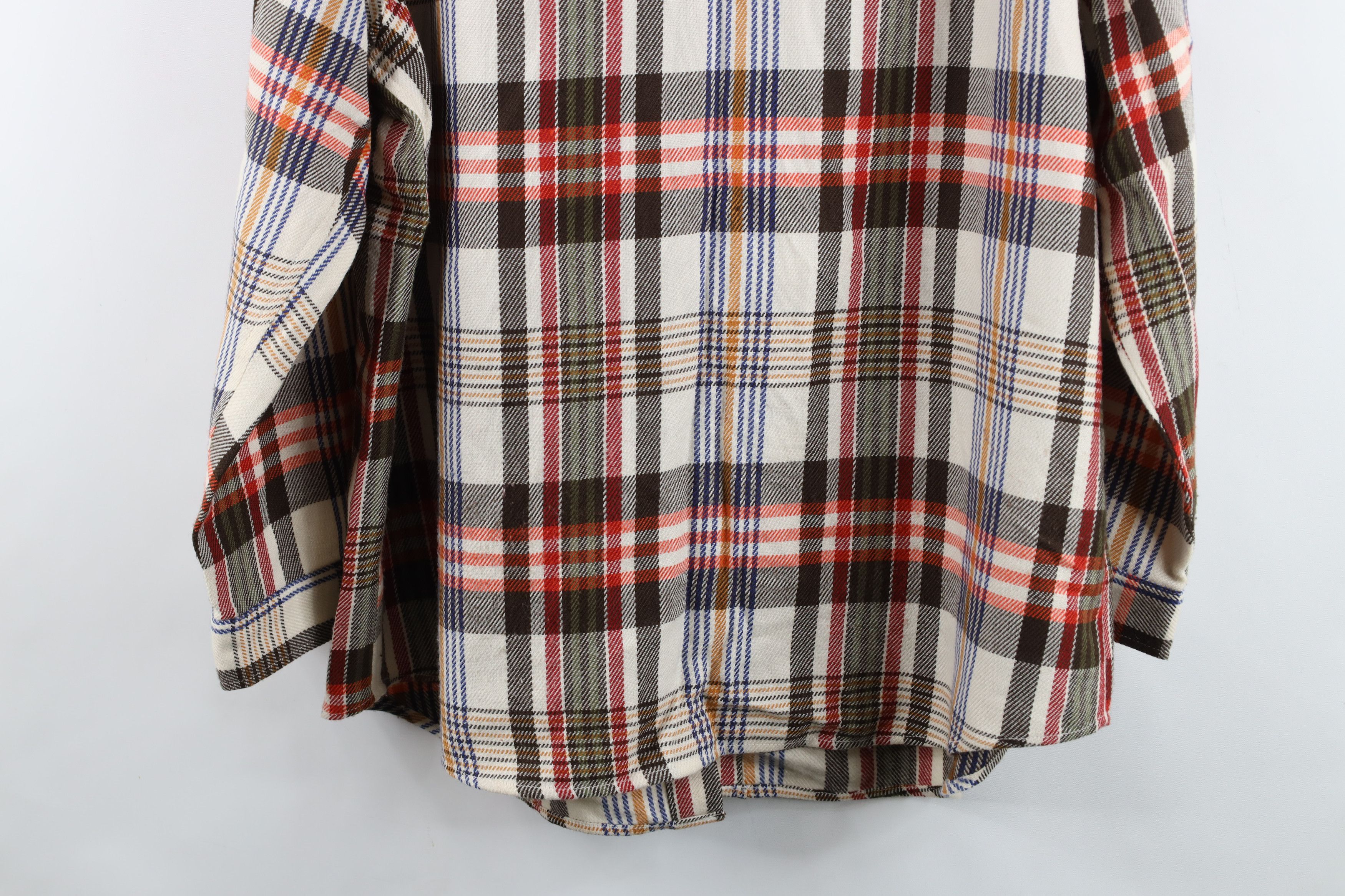 Vintage Vintage 90s Streetwear Flannel Collared Button Shirt Size L / US 10 / IT 46 - 12 Thumbnail