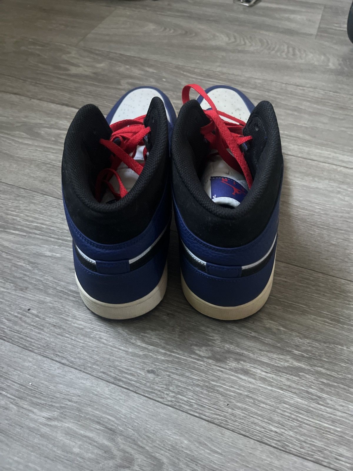 Jordan Brand MEN'S AIR JORDAN RETRO 1 HIGH OG BLUE AND RED SHOES Size US 13 / EU 46 - 4 Thumbnail