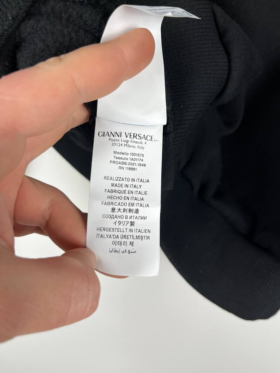 Versace Versace Medusa Crystal Sweatshirt IT 42 S Black Size S / US 4 / IT 40 - 8 Thumbnail