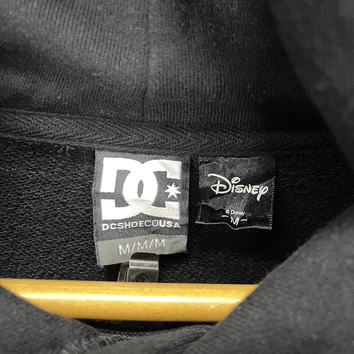 Mickey Mouse Rare DC SHOE x MICKEY MOUSE Hoodie Pullover #1946/11 Size US L / EU 52-54 / 3 - 9 Thumbnail