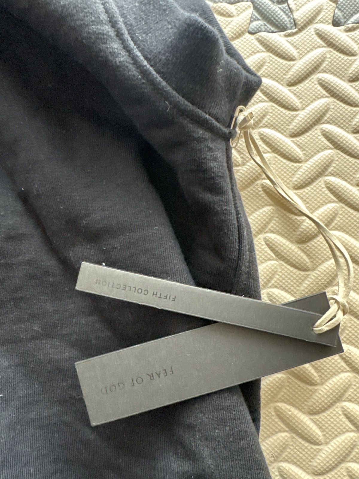 Fear of God Fear of god vest Size US L / EU 52-54 / 3 - 3 Thumbnail