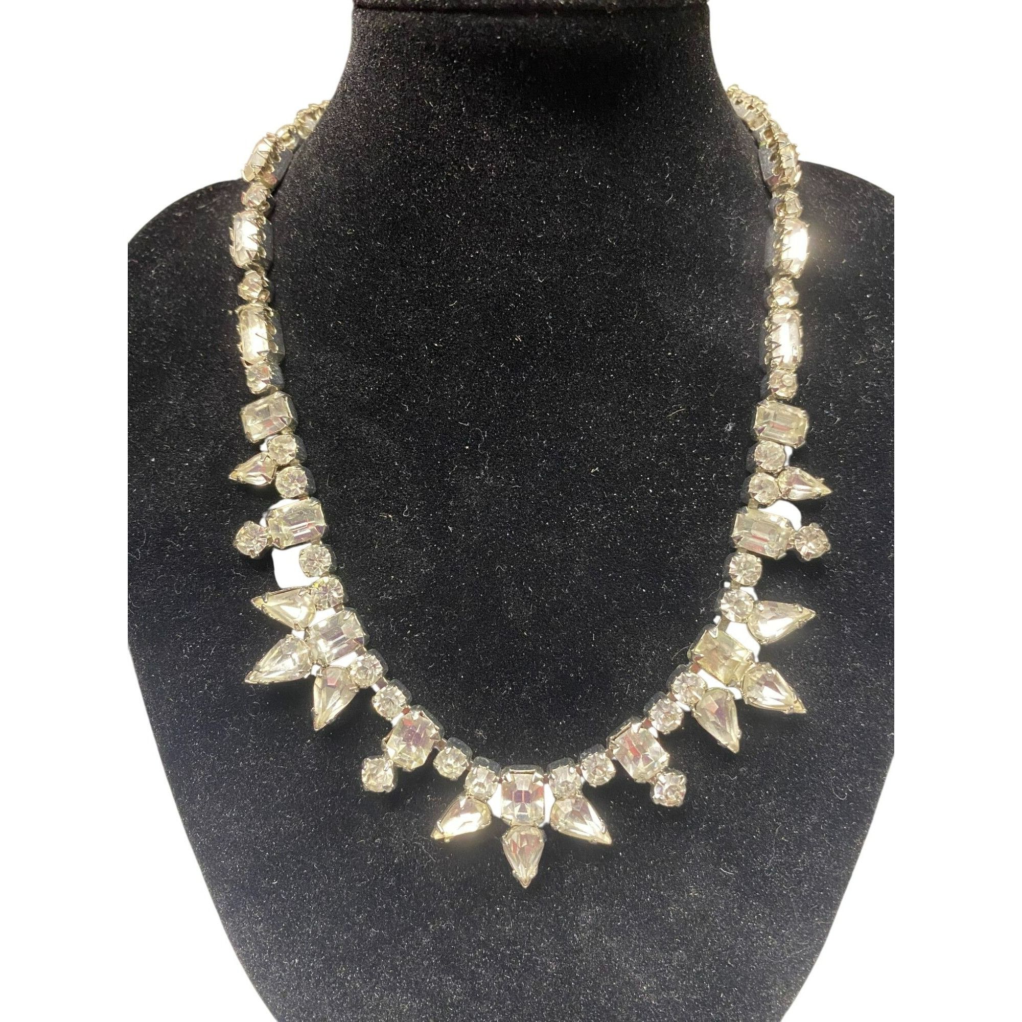 Other Vintage Silver Tone and Clear Rhinestone Necklace 14" Length Size ONE SIZE - 2 Thumbnail