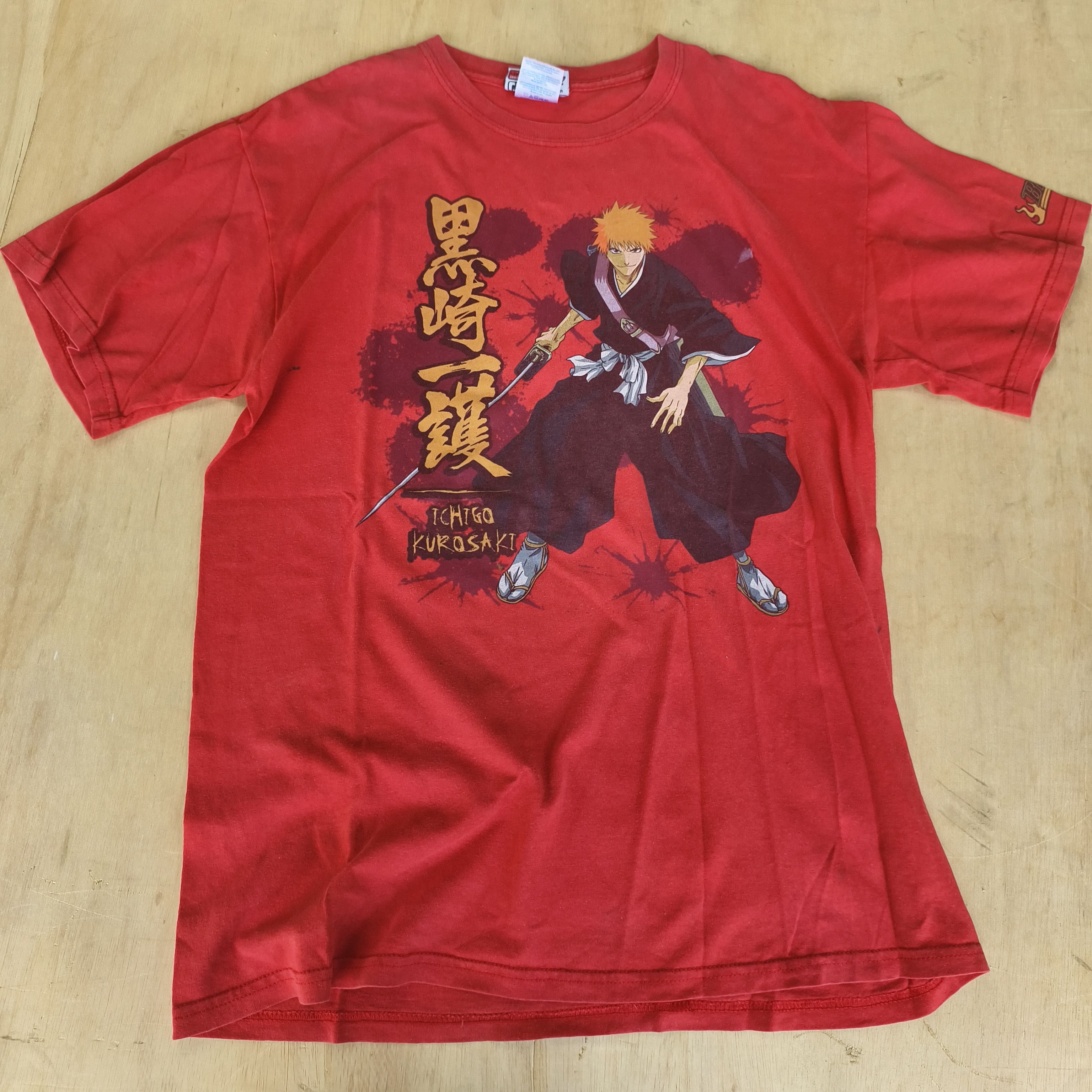 Anime Bleach Ichigo Kurosaki T-shirt - Size US M / EU 48-50 / 2 - 1 Thumbnail