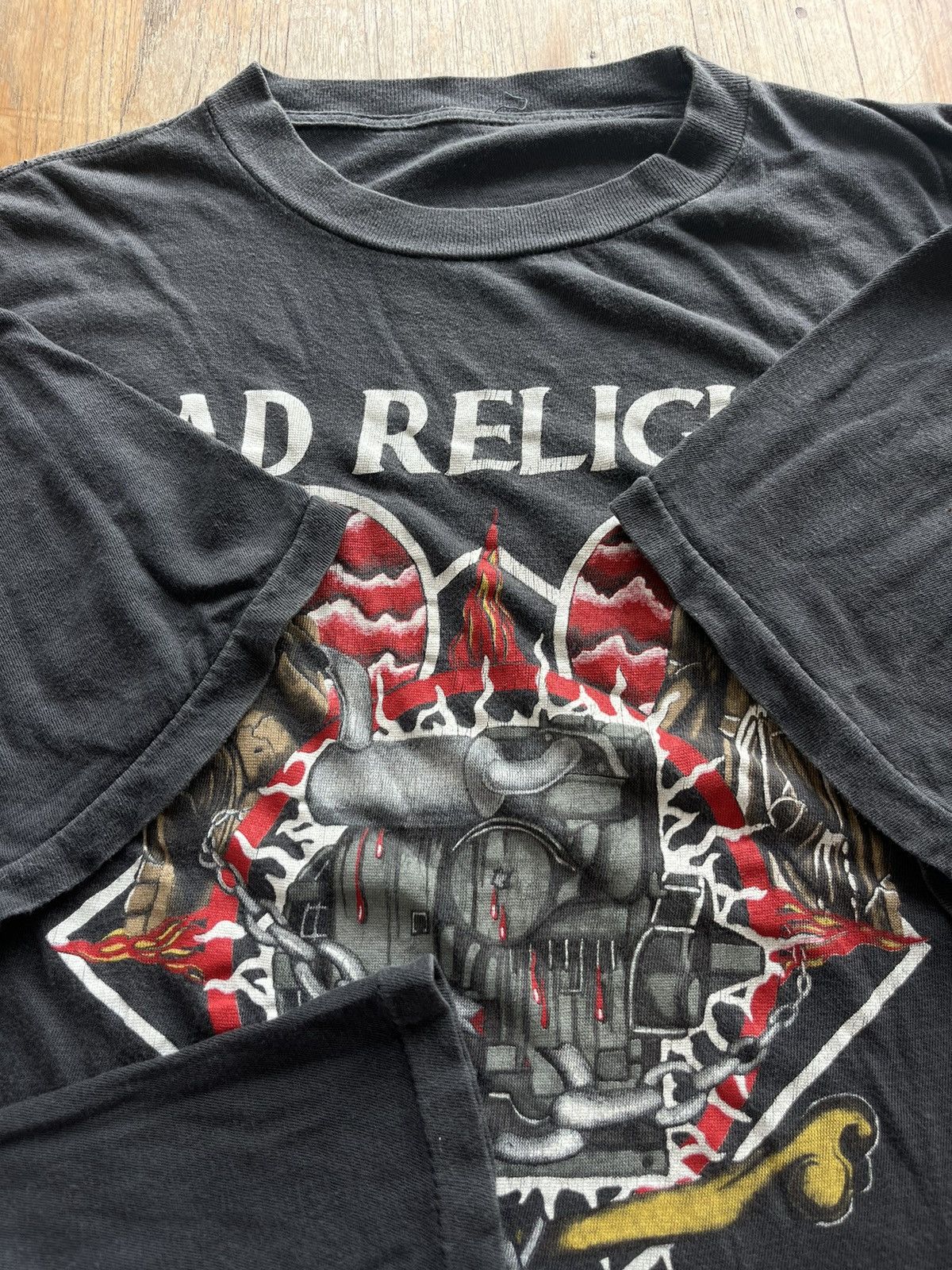 Band Tees Vintage BAD RELIGION GENERATOR 1992’s art design T-shirt Size US XL / EU 56 / 4 - 9 Thumbnail