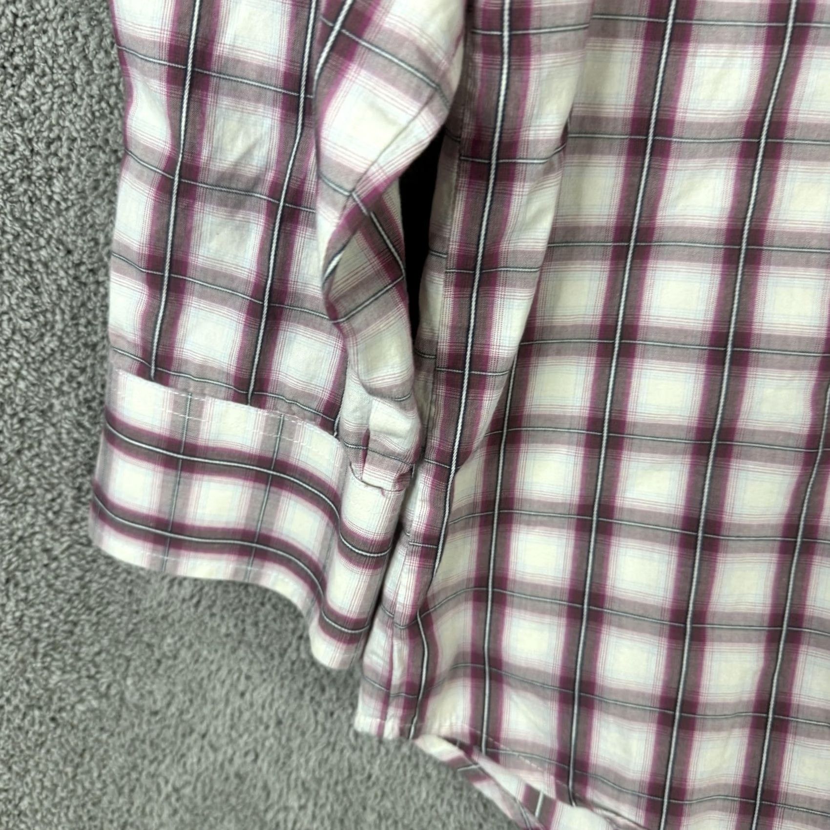 Wrangler VINTAGE Wrangler Western Shirt Mens Large Purple White Plaid Pearl Snap Long Sleeve Size US L / EU 52-54 / 3 - 6 Thumbnail