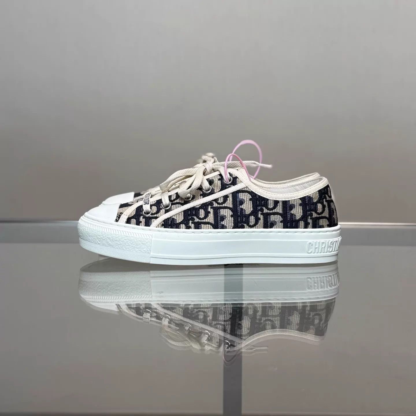 Dior Dior Walk'n'Dior Oblique Monogram Sneaker 36 Women's Size US 5.5 / IT 35.5 - 2 Thumbnail