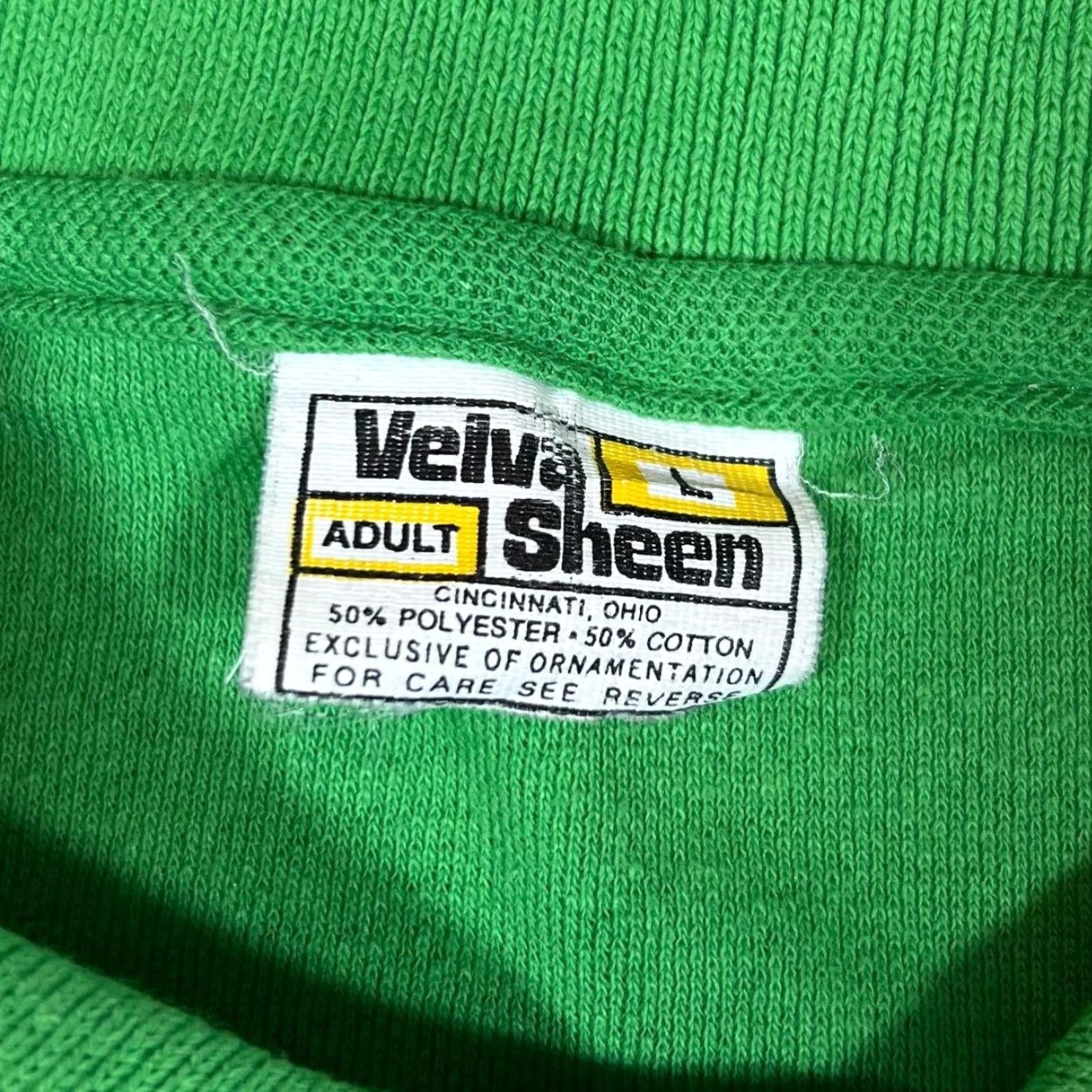 Velva Sheen VINTAGE Velva Sheen Portman Green Short Sleeve Polo Shirt L Mens 80s Logo 27” 22” 9.5” Pin hole Size US L / EU 52-54 / 3 - 4 Thumbnail