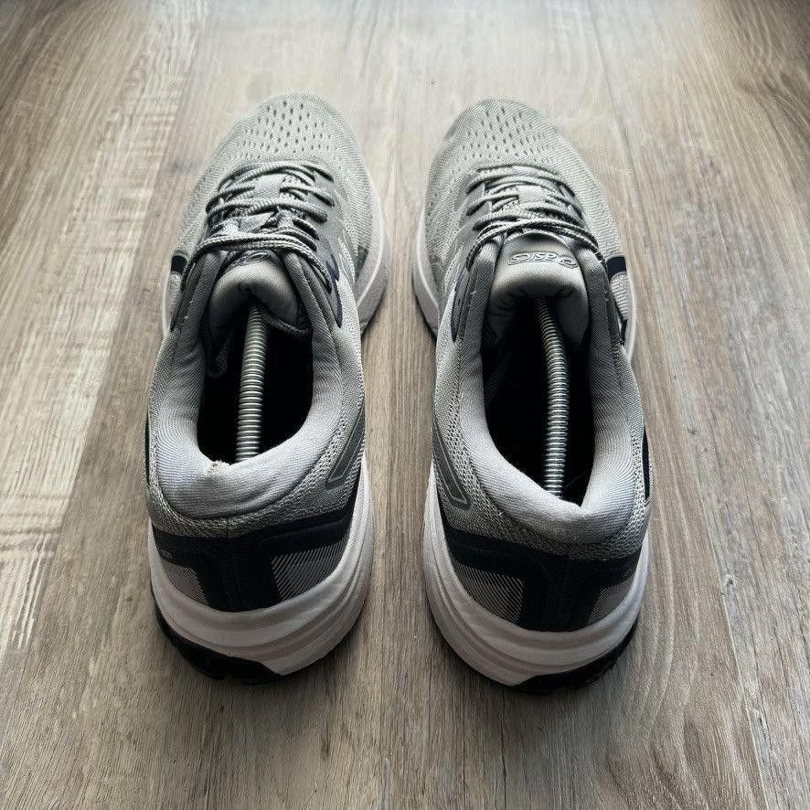 Asics ASICS •• GT-1000 11 (13M) Size US 13 / EU 46 - 7 Thumbnail