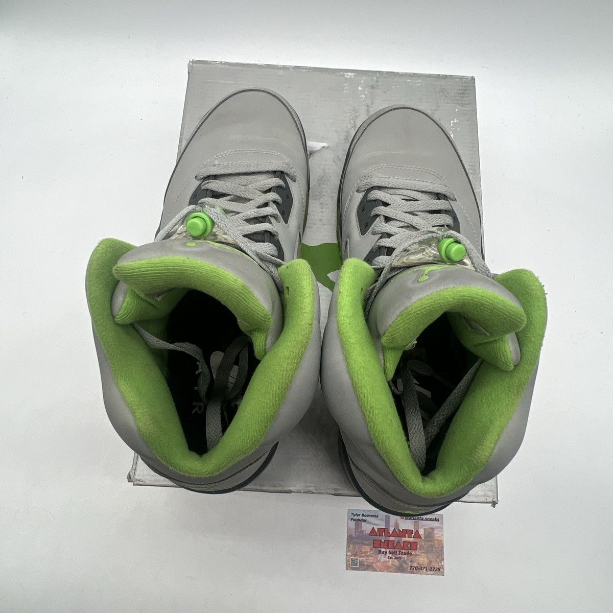 Jordan Brand Air Jordan 5 green bean Size US 10 / EU 43 - 7 Thumbnail