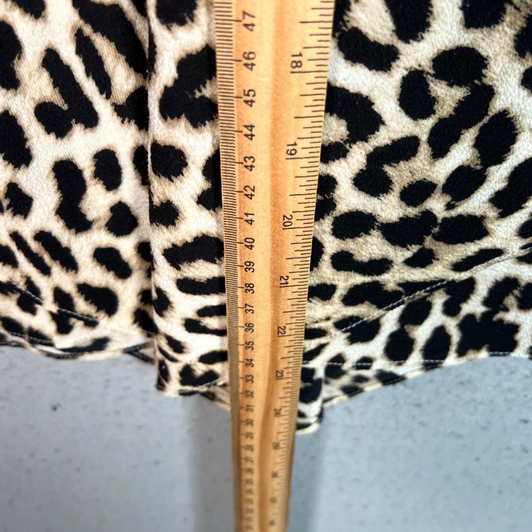 Vince Camuto Vince Camuto Blouse Womens Size XS Leopard Print Sleeveless Size XS / US 0-2 / IT 36-38 - 6 Thumbnail