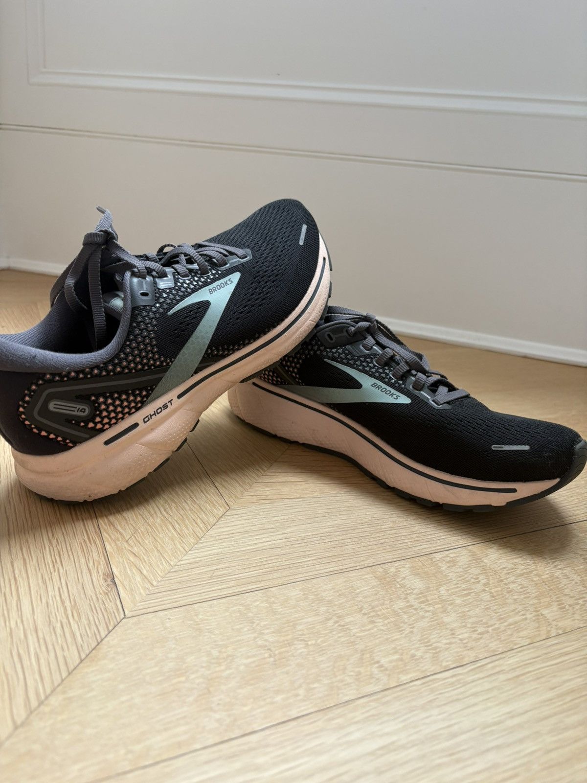 Brooks BROOKS GHOST 14 - BLACK - PEACH - PEARL Size US 9.5 / IT 39.5 - 1 Thumbnail