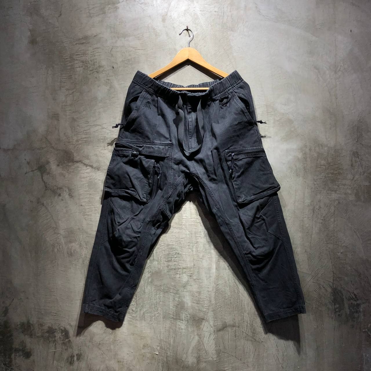 Nike ACG Woven Cargo Pants Bottoms