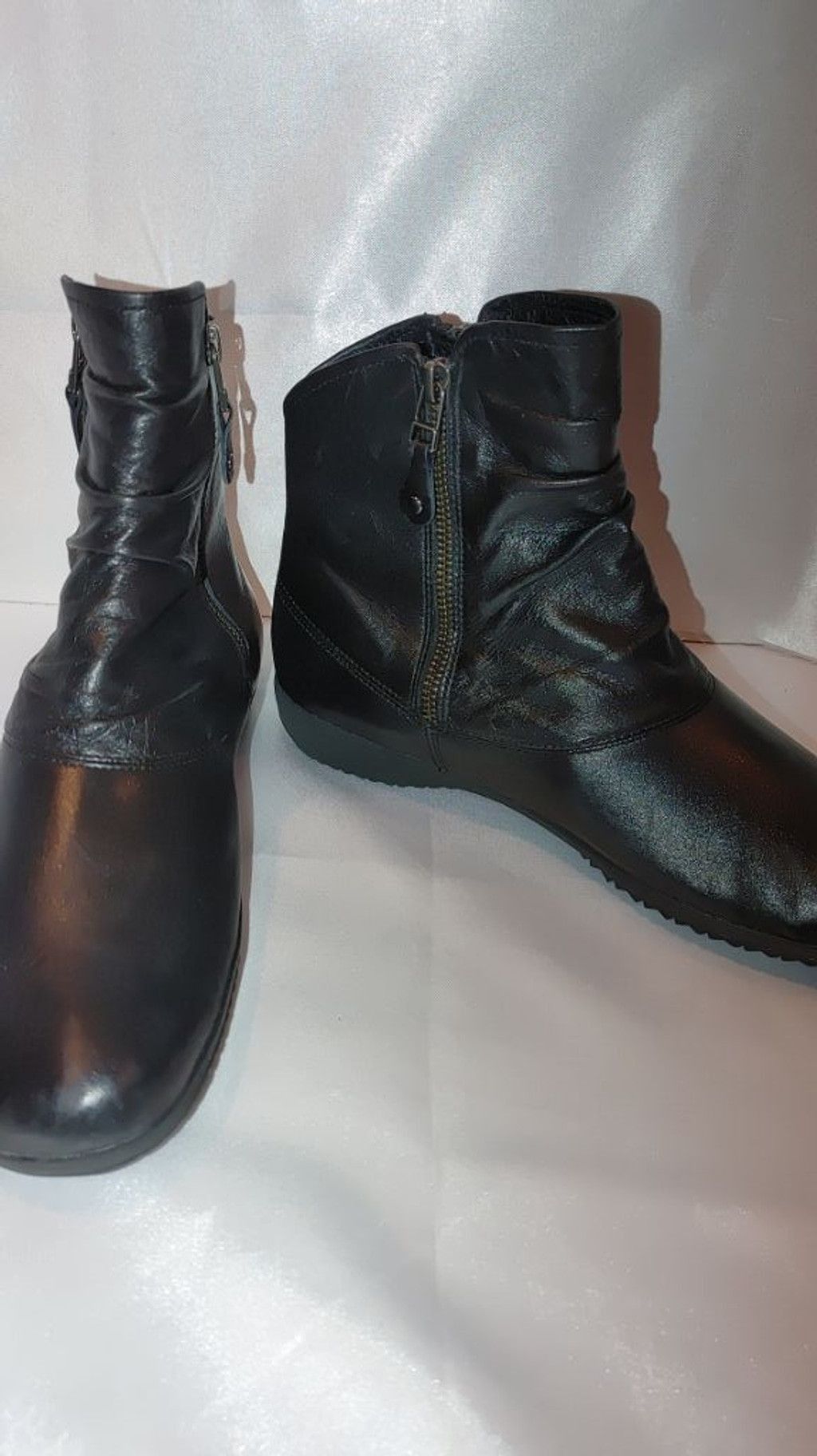 JOSEF SEIBAL Josef Seibel Naly 24 Ruched Leather Boots Size 40 Size US 9.5 / IT 39.5 - 6 Thumbnail