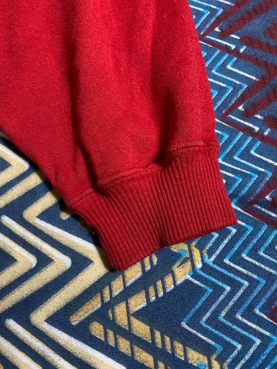 Vintage Y2K streetwear ACCOLADE red Vintage big print Sweaters Size US XS / EU 42 / 0 - 17 Thumbnail