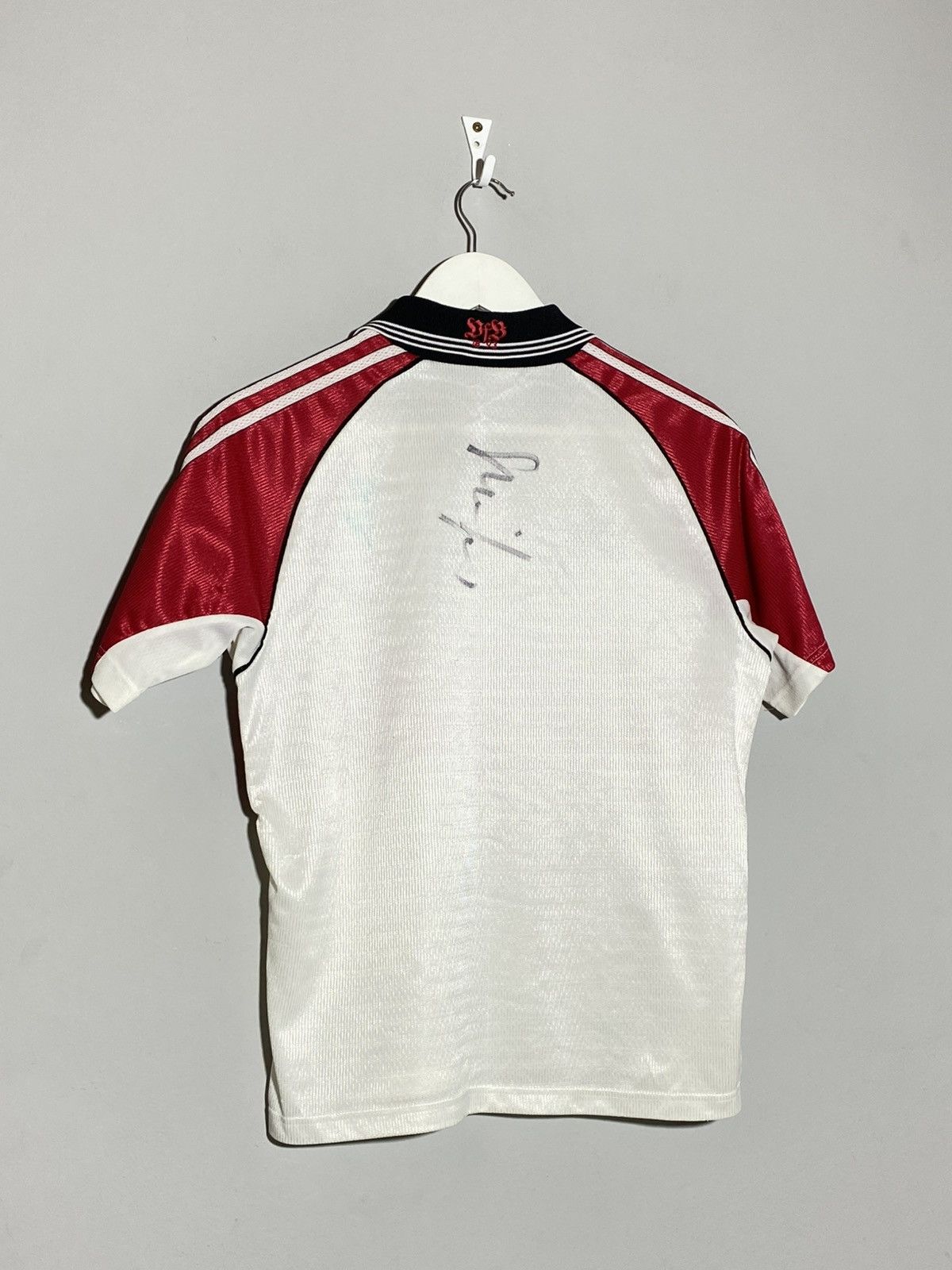 Adidas Adidas VfB Stuttgart 1998/98 Home Vintage Football Shirt Size US XS / EU 42 / 0 - 2 Thumbnail