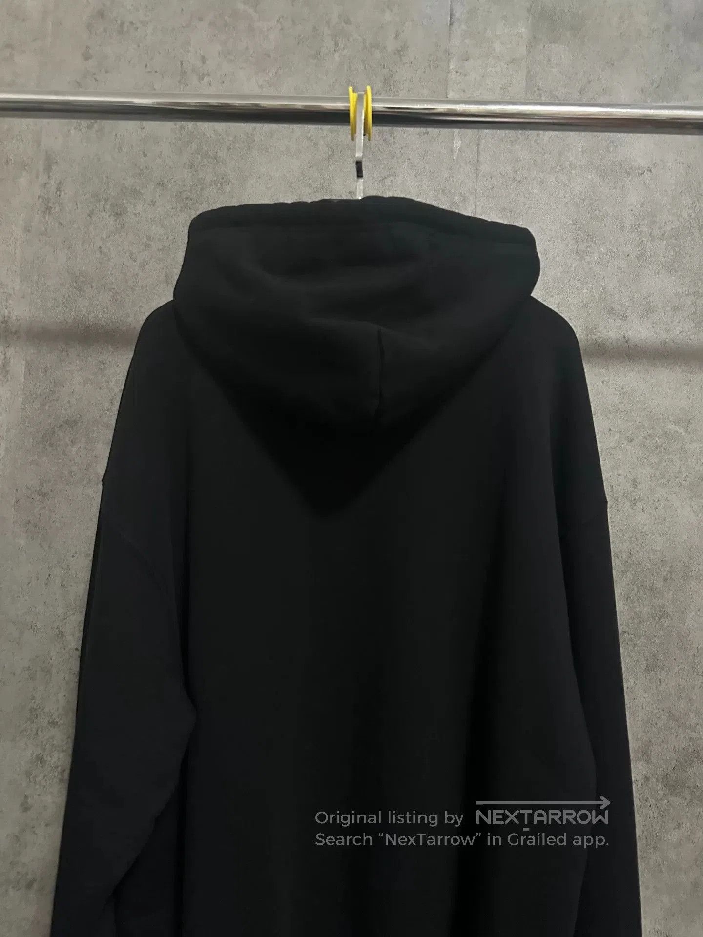 Balenciaga Balenciaga Email Logo Long Sleeve Hoodie. Size US S / EU 44-46 / 1 - 5 Thumbnail