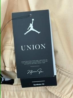 Jordan Brand Air Jordan x Union "M J Pant" (White Onyx) Size US 31 - 7 Thumbnail