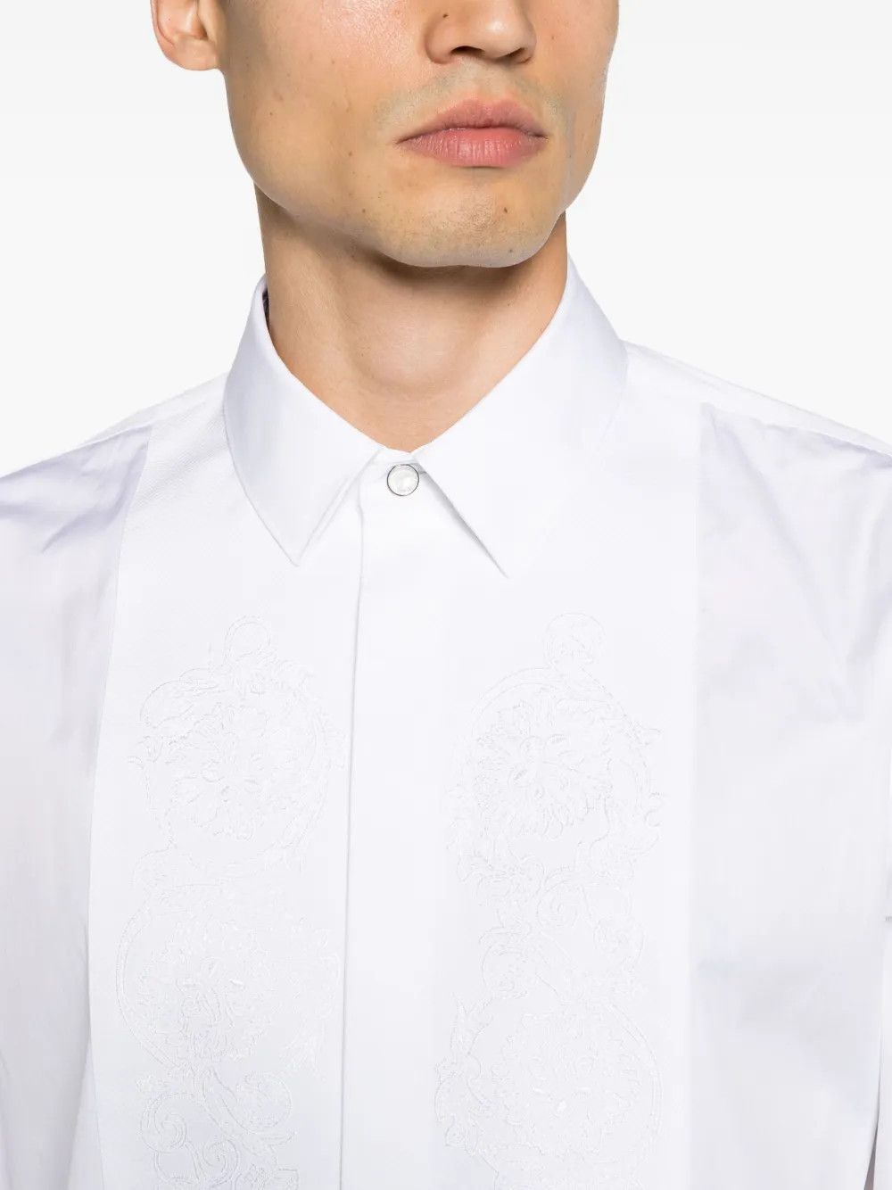 Versace o1y0525 Solid Color Shirt in White Size US XL / EU 56 / 4 - 2 Thumbnail