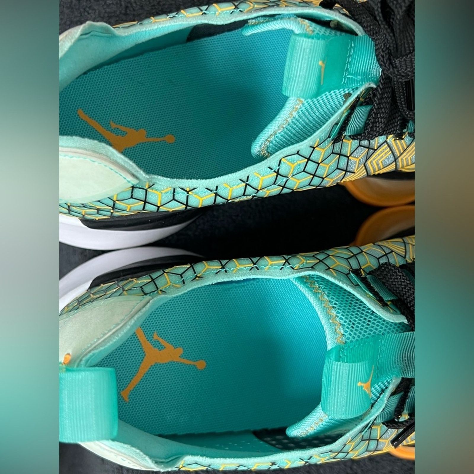 Jordan Brand RARE Jordan Air Zoom Renegade "Flash Crimson" Shoes SAMPLE Size US 10 / EU 43 - 9 Thumbnail